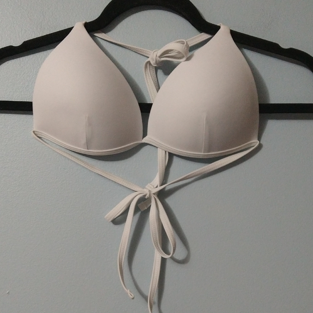 Elegant White Bikini Push Up Top Nwot Size S